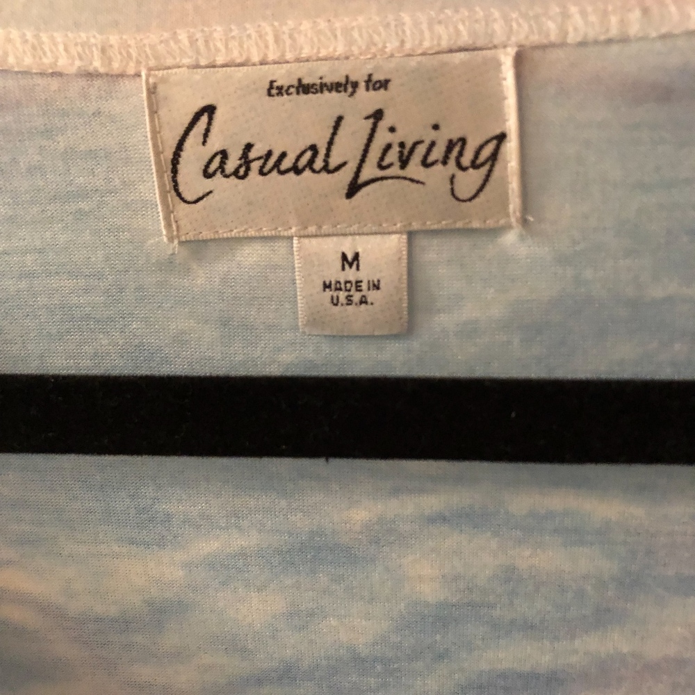 Casual Living Top - Picture 3 of 3